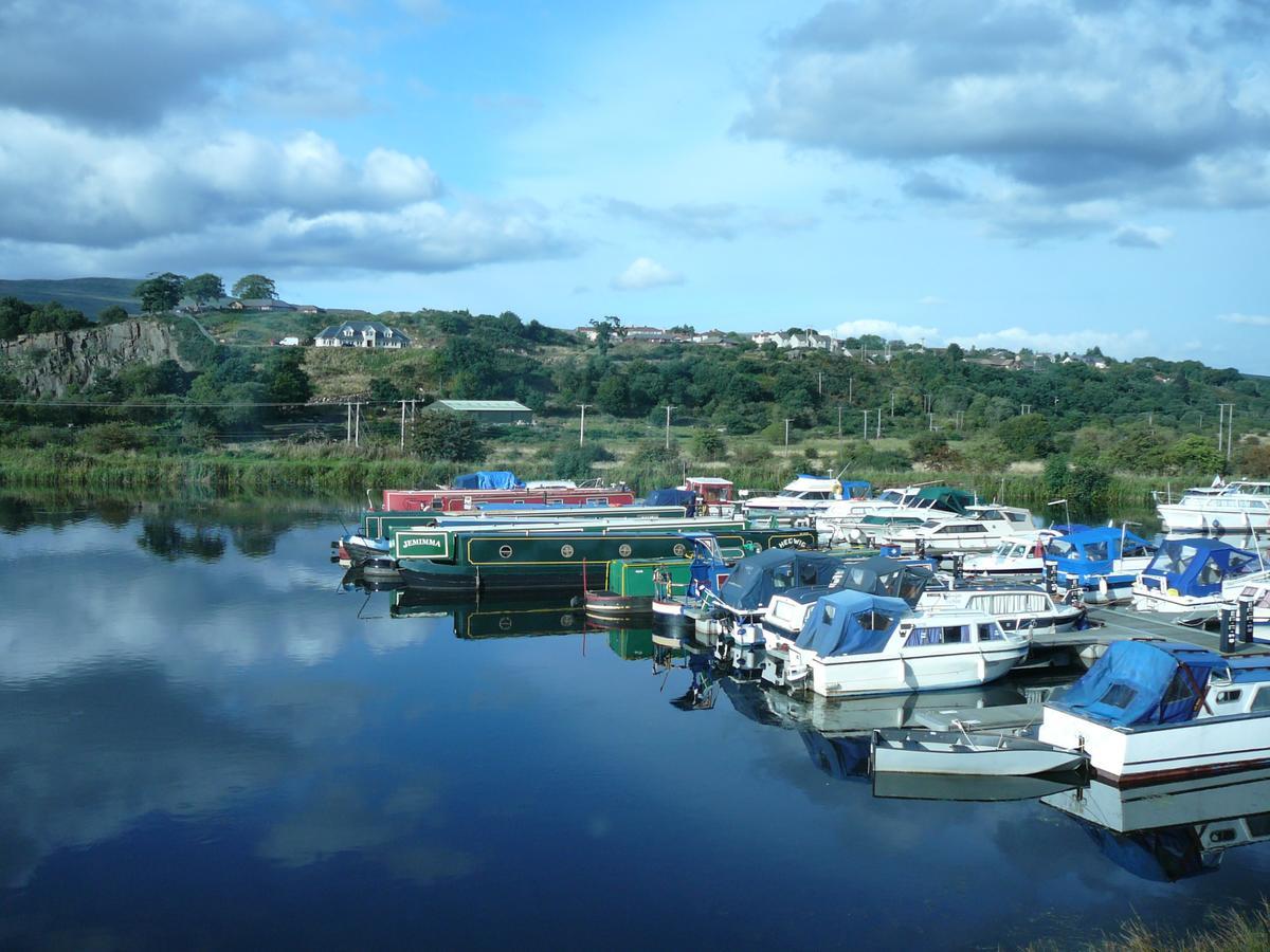 Hotel The Boat House Kilsyth Exterior foto